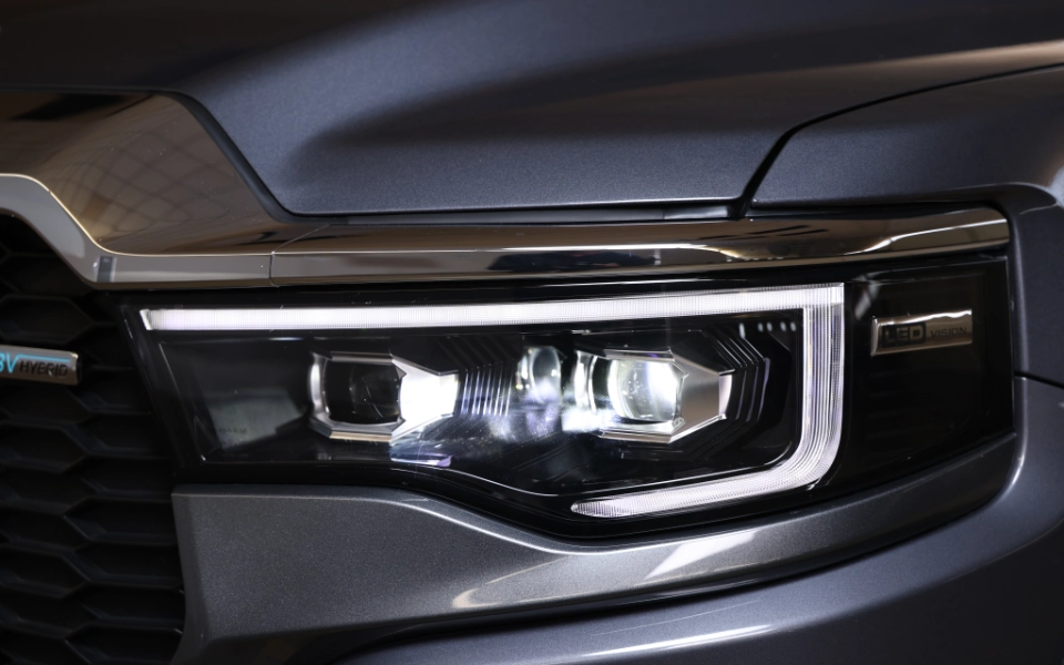 Foton Tunland V9 — design detail 1